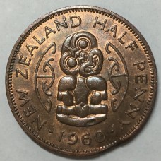 NEW ZEALAND 1960 . HALF 1/2 PENNY . ERROR . CLIPPED PLANCHET FLAW